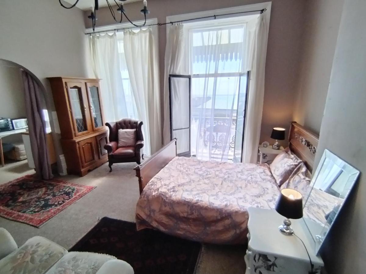 Sea View Studio Flat With Balcony, Parking Apartment Dover Exterior photo